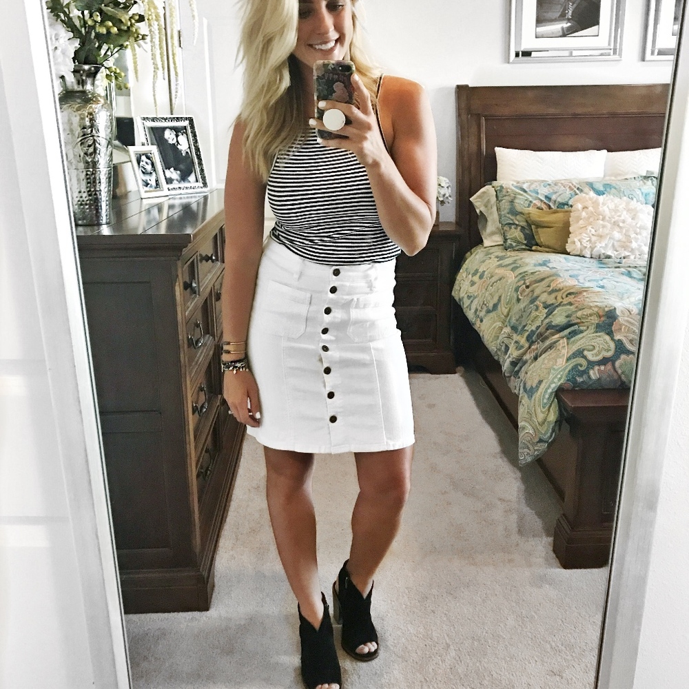 white denim skirt